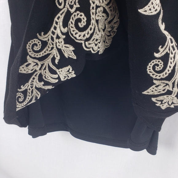 Lulu's Black Dress with Embroidery Women's Size Small - Picture 3 of 5